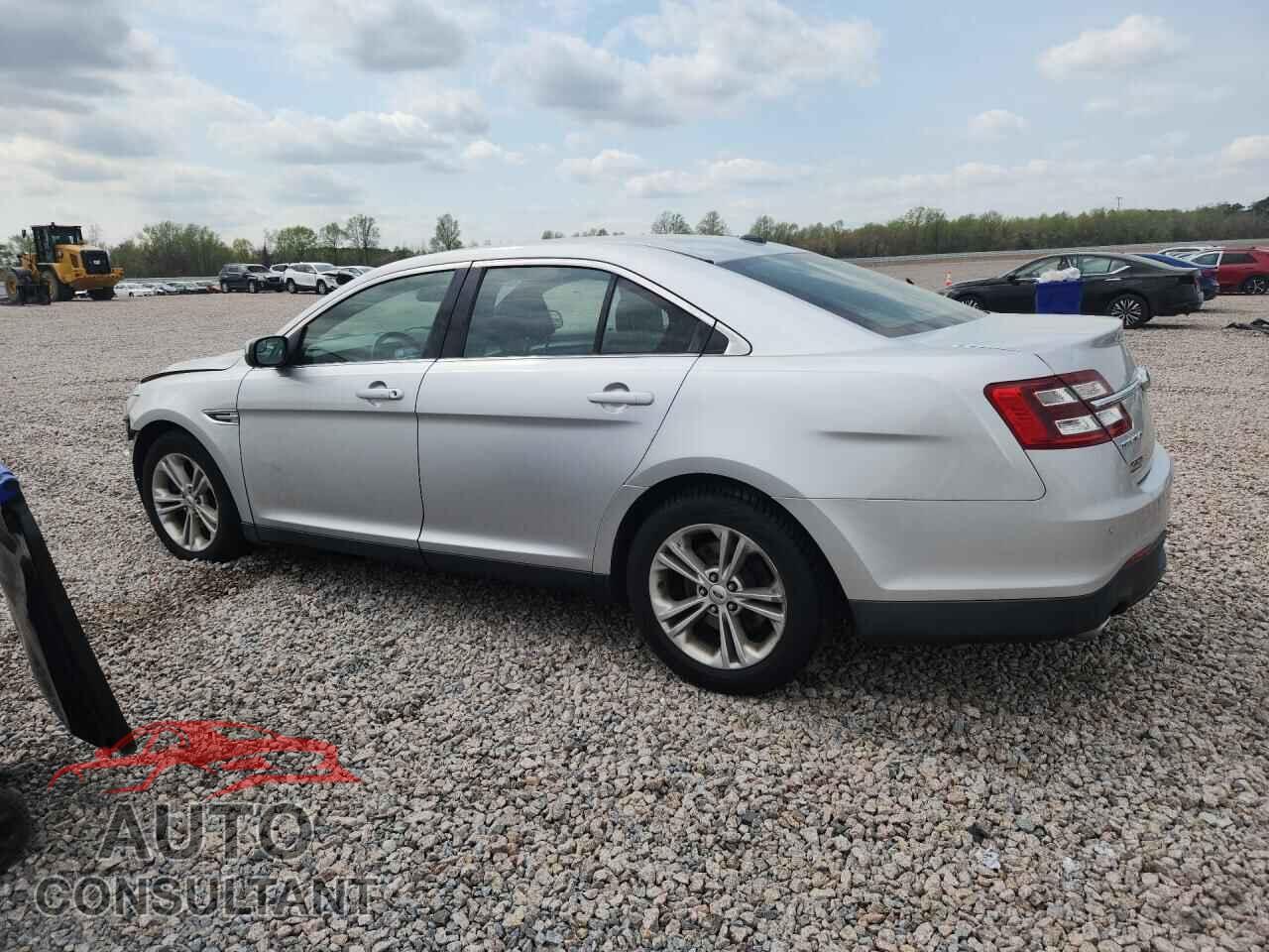 FORD TAURUS 2015 - 1FAHP2E87FG123583