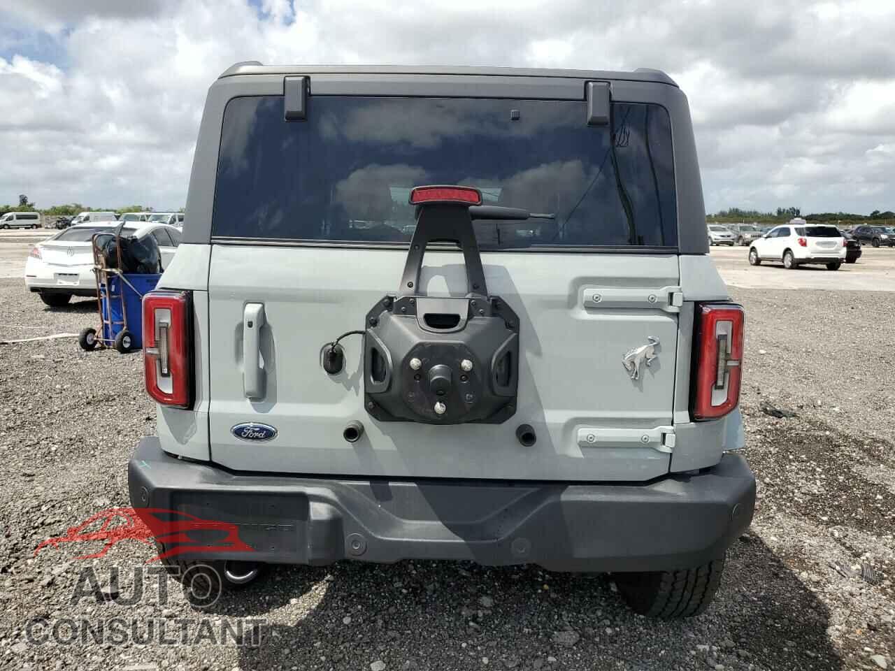 FORD BRONCO 2023 - 1FMEE5DP2PLB38252