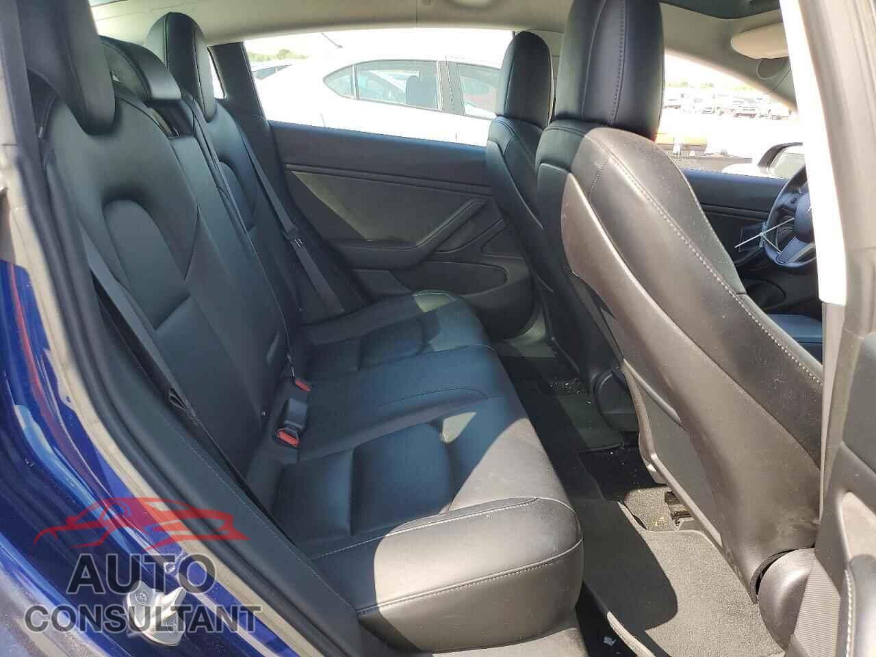 TESLA MODEL 3 2018 - 5YJ3E1EA7JF109449