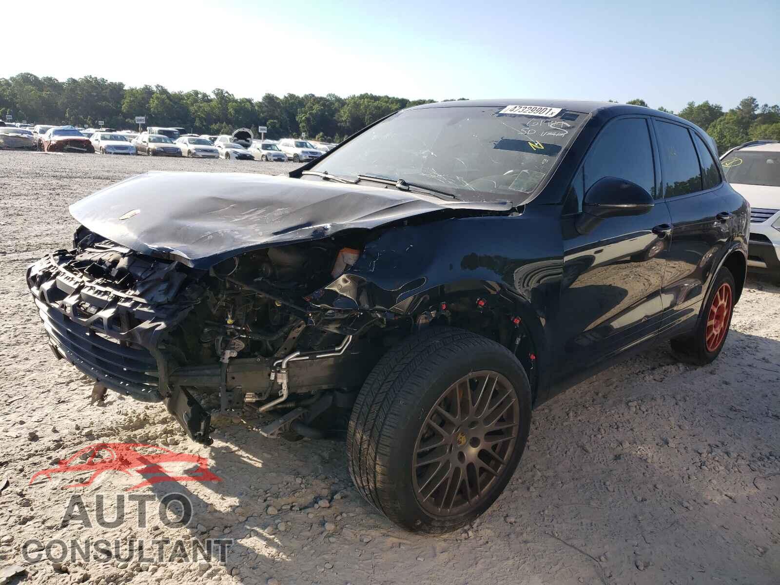 PORSCHE CAYENNE 2017 - WP1AA2A21HKA84048