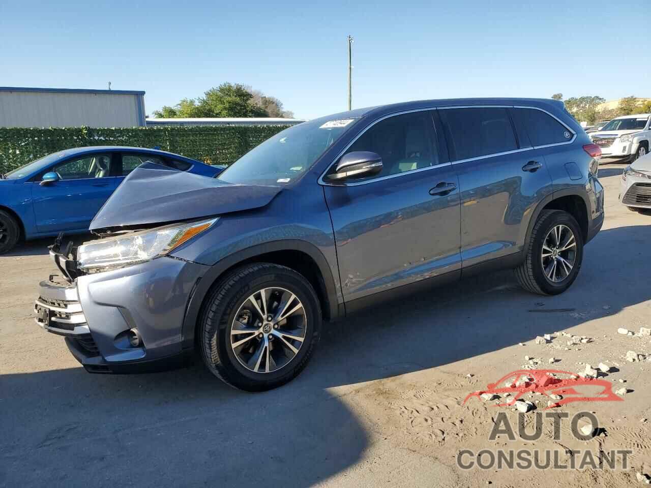 TOYOTA HIGHLANDER 2019 - 5TDZZRFH0KS350212