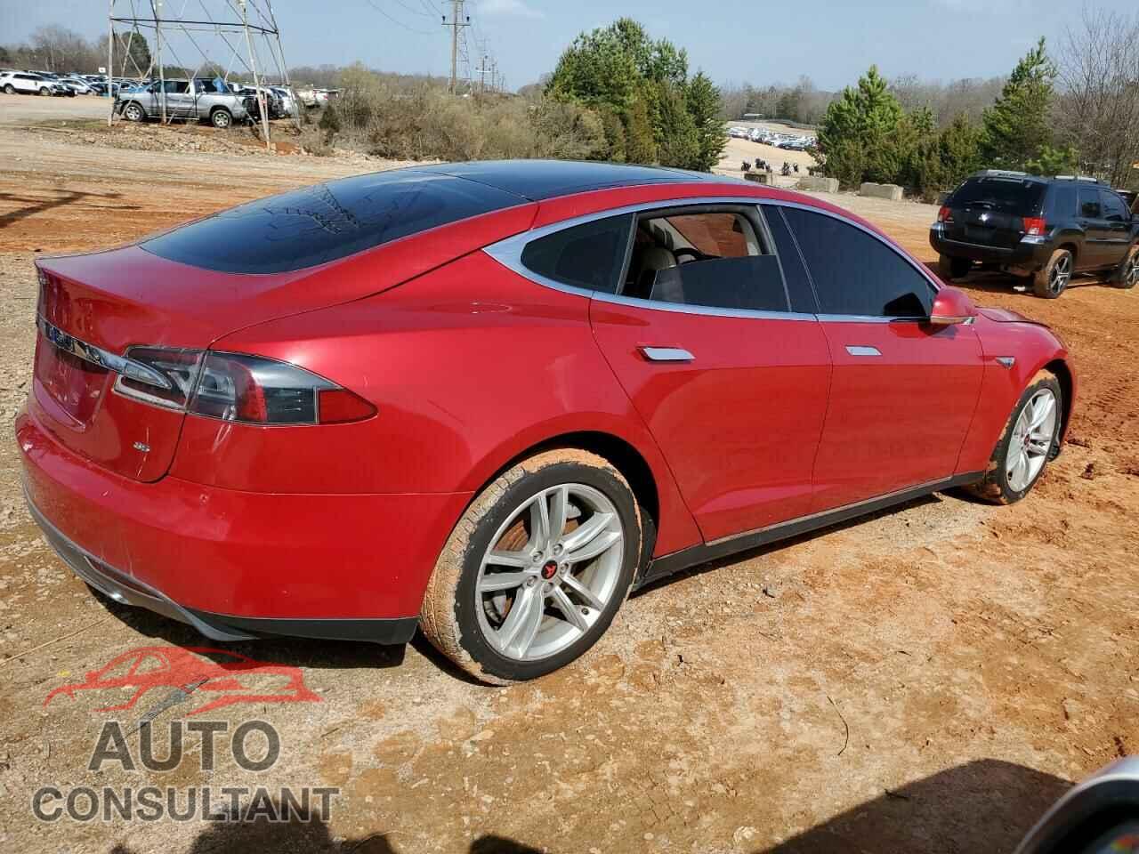 TESLA MODEL S 2014 - 5YJSA1H18EFP32975