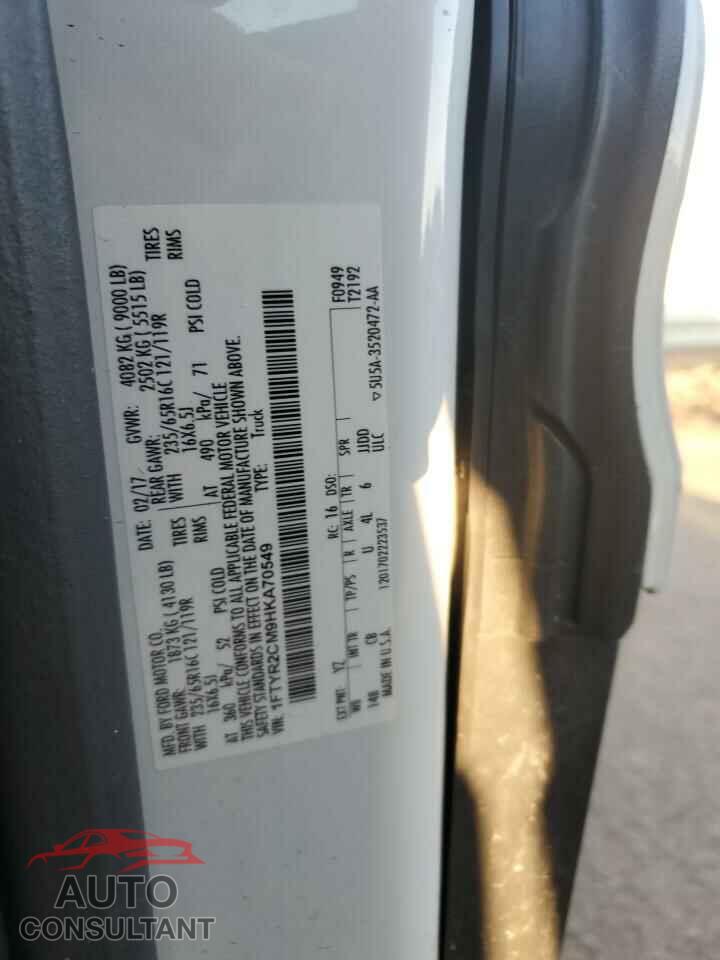 FORD TRANSIT 2017 - 1FTYR2CM9HKA70549