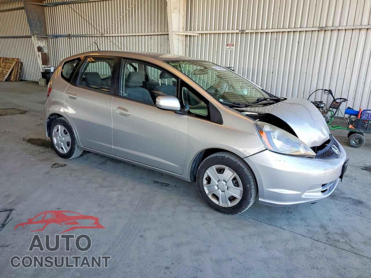 HONDA FIT 2013 - JHMGE8H35DC060372