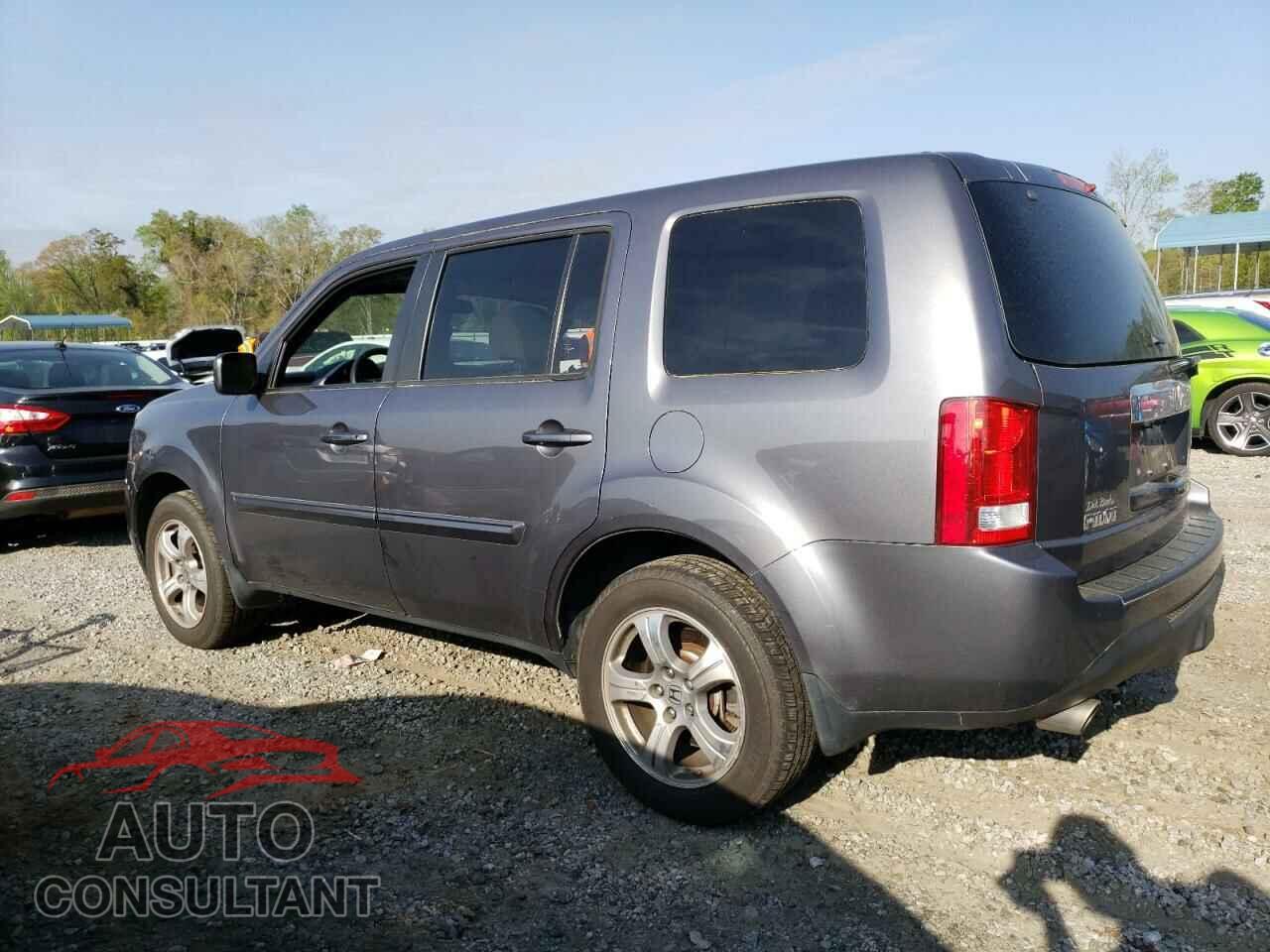 HONDA PILOT 2015 - 5FNYF4H4XFB074679