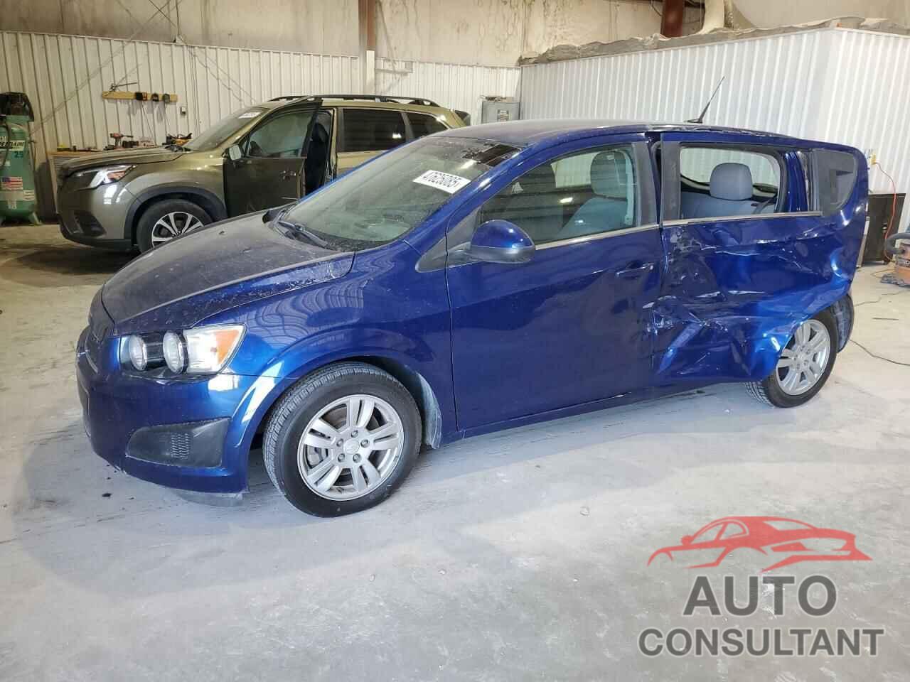 CHEVROLET SONIC 2014 - 1G1JC6SH9E4231585