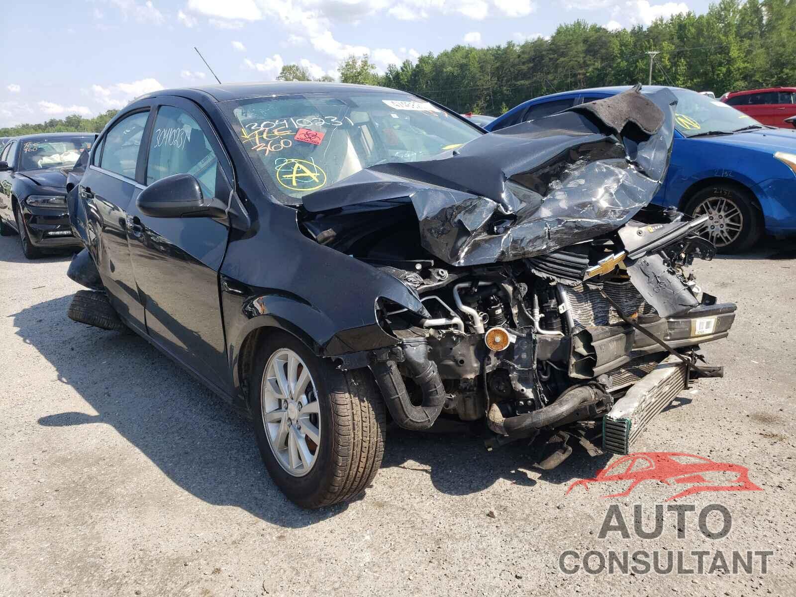 CHEVROLET SONIC 2019 - 1G1JD5SB7K4113985