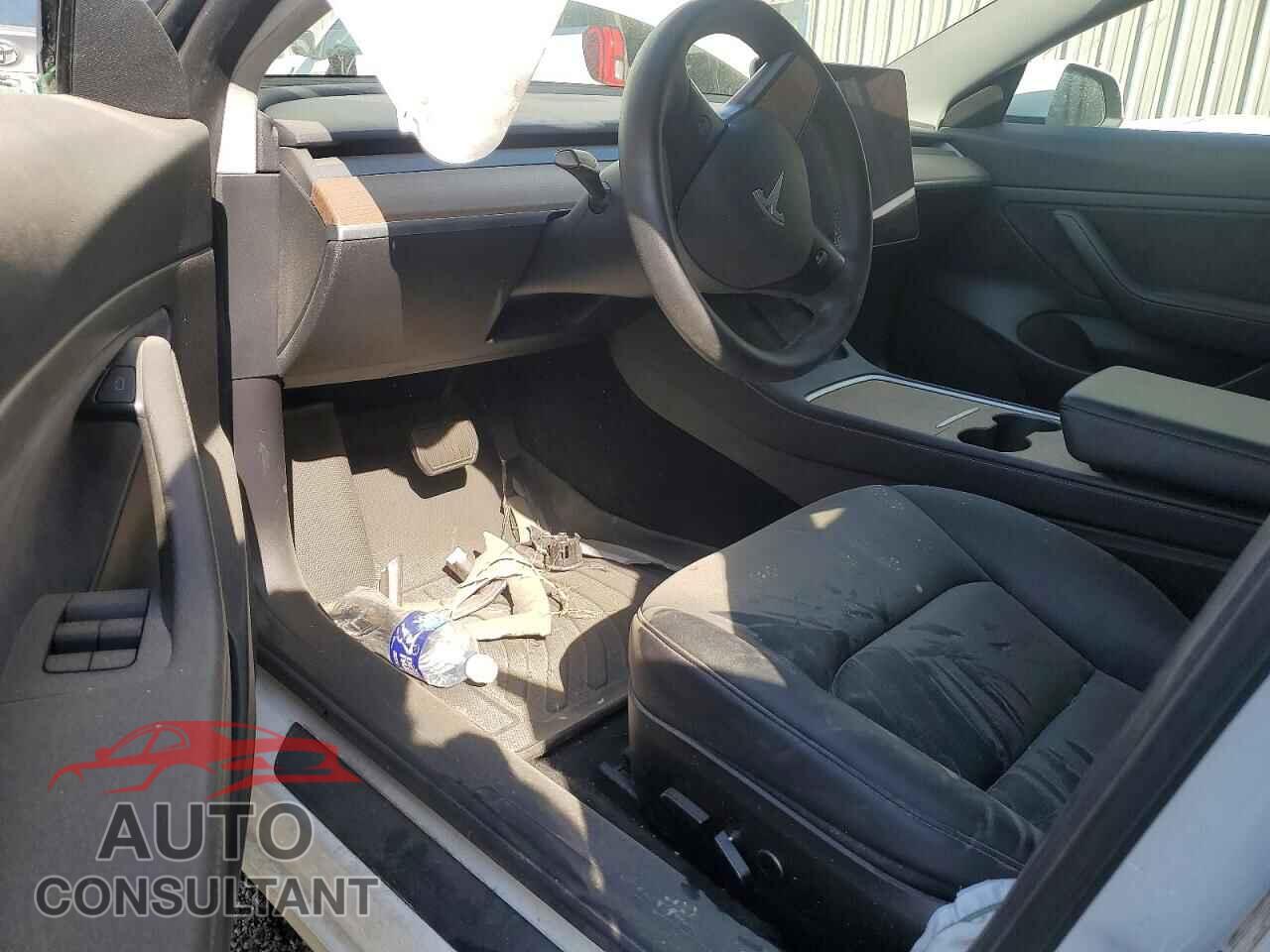 TESLA MODEL 3 2021 - 5YJ3E1EA2MF861032