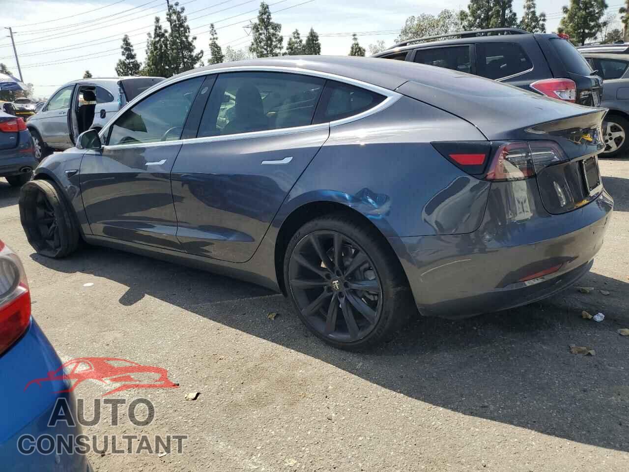 TESLA MODEL 3 2019 - 5YJ3E1EB3KF192372