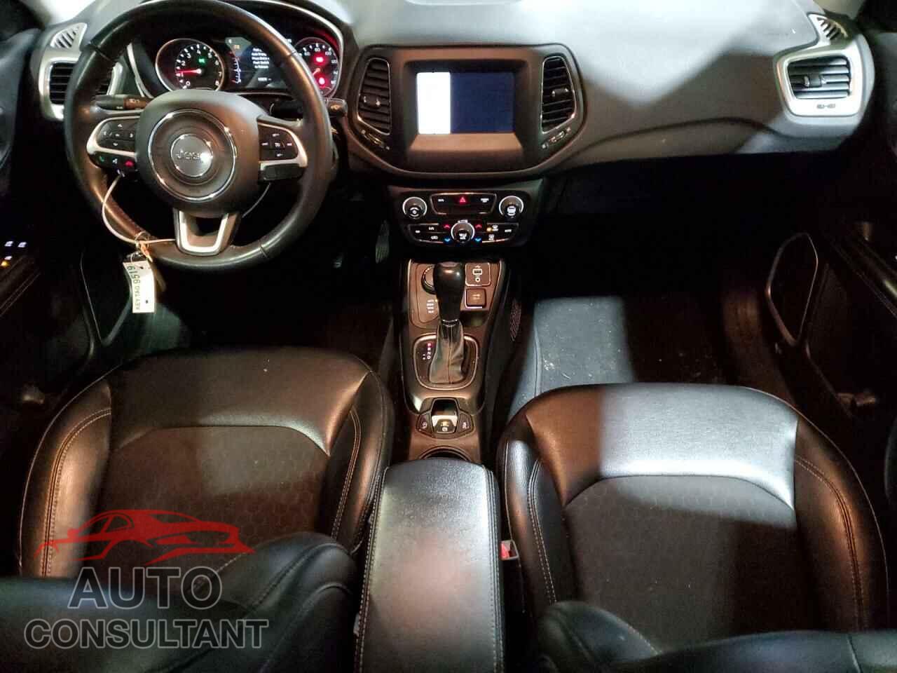 JEEP COMPASS 2018 - 3C4NJDBB1JT350394
