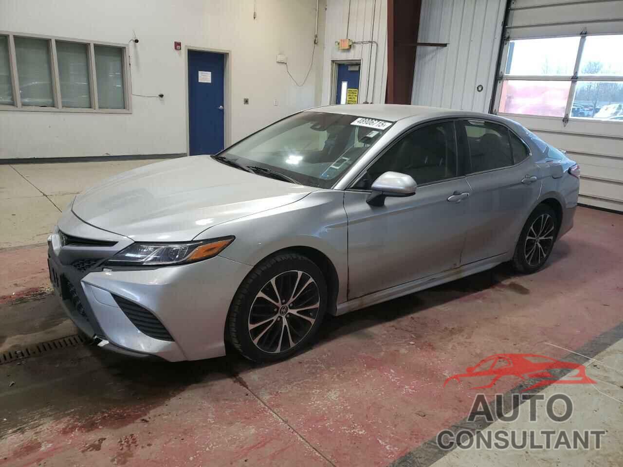TOYOTA CAMRY 2018 - JTNB11HK2J3035068