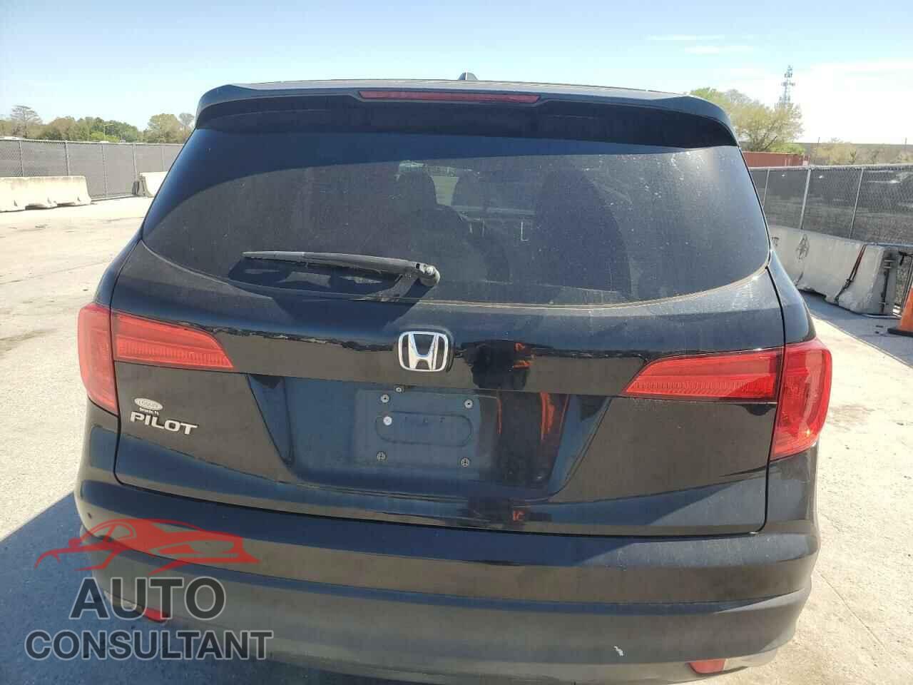 HONDA PILOT 2017 - 5FNYF5H55HB046869