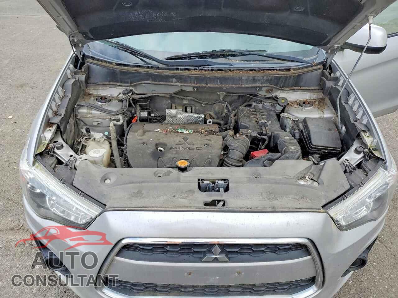 MITSUBISHI OUTLANDER 2013 - 4A4AR3AU3DE004896