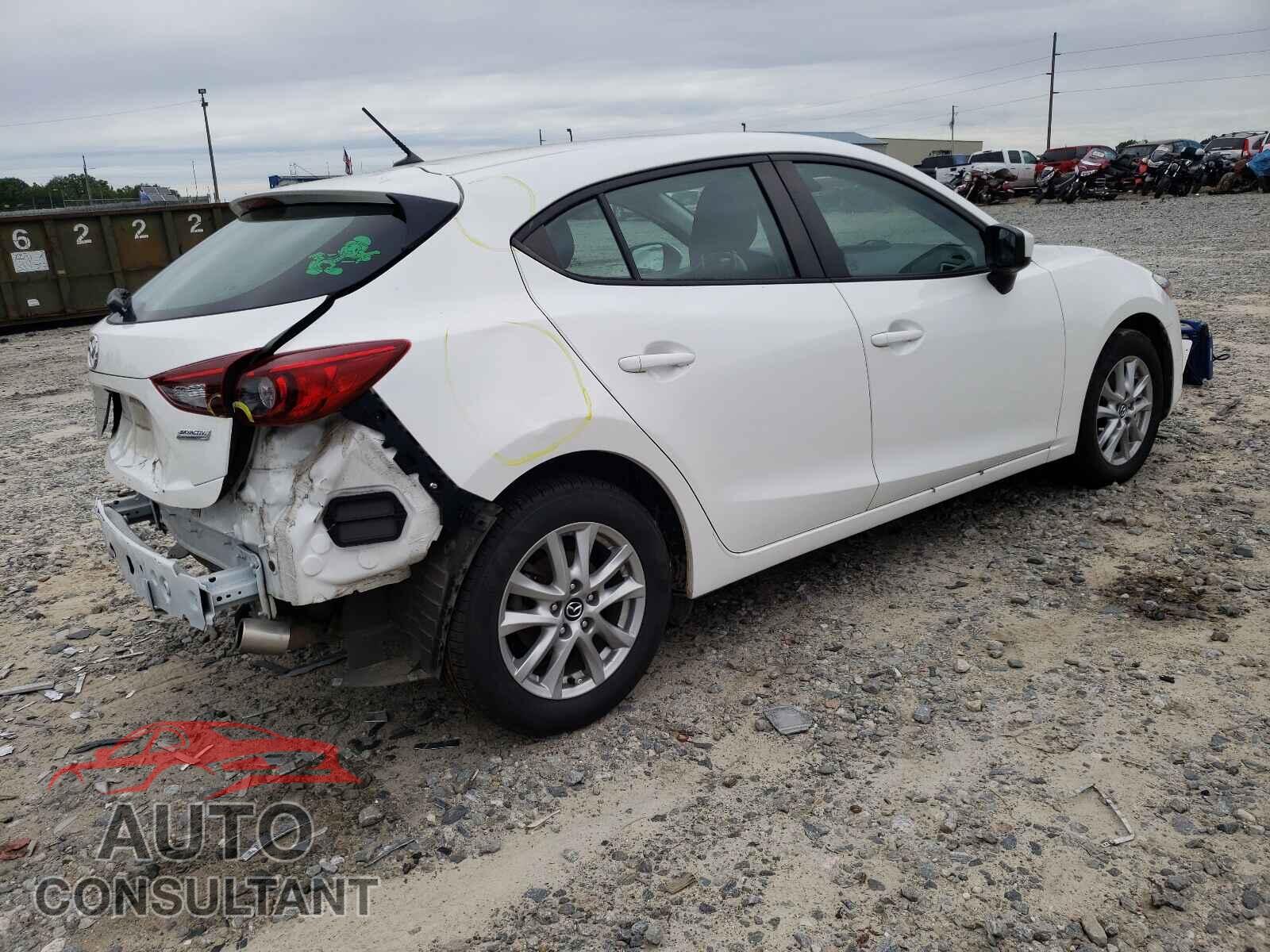 MAZDA 3 2018 - 3MZBN1K73JM192830