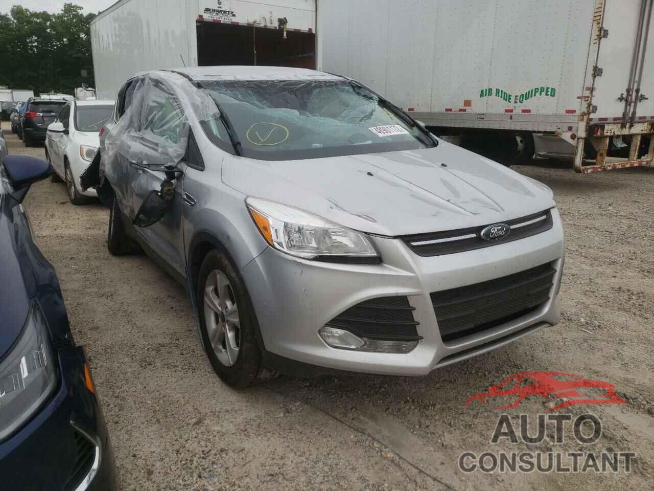 FORD ESCAPE 2016 - 1FMCU0G70GUA36936