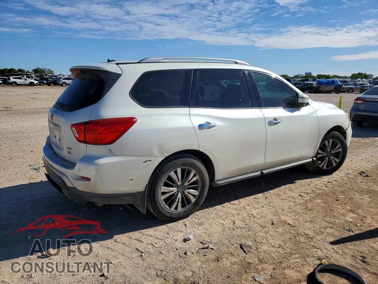 NISSAN PATHFINDER 2017 - 5N1DR2MM0HC625200