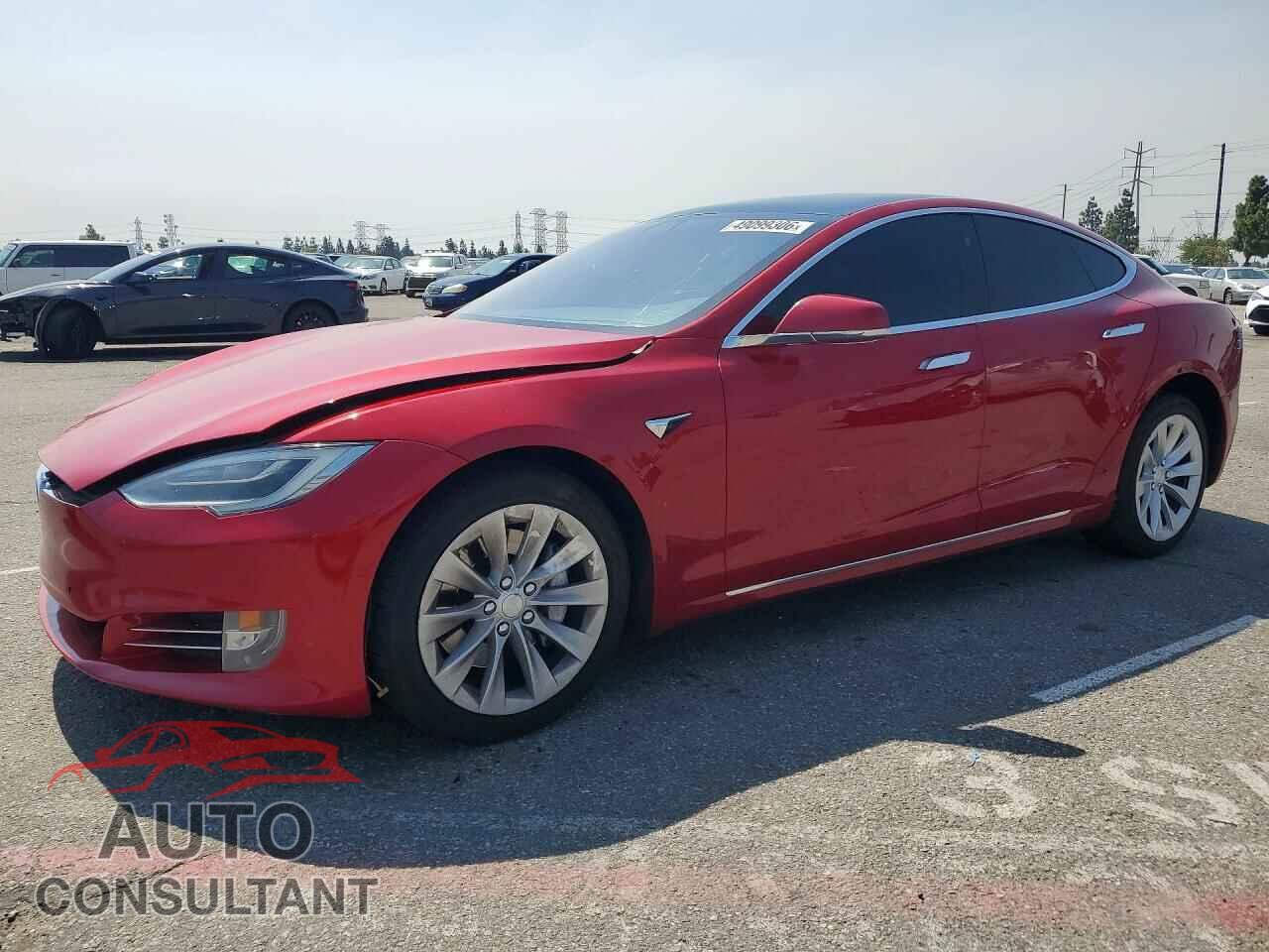 TESLA MODEL S 2019 - 5YJSA1E28KF302548
