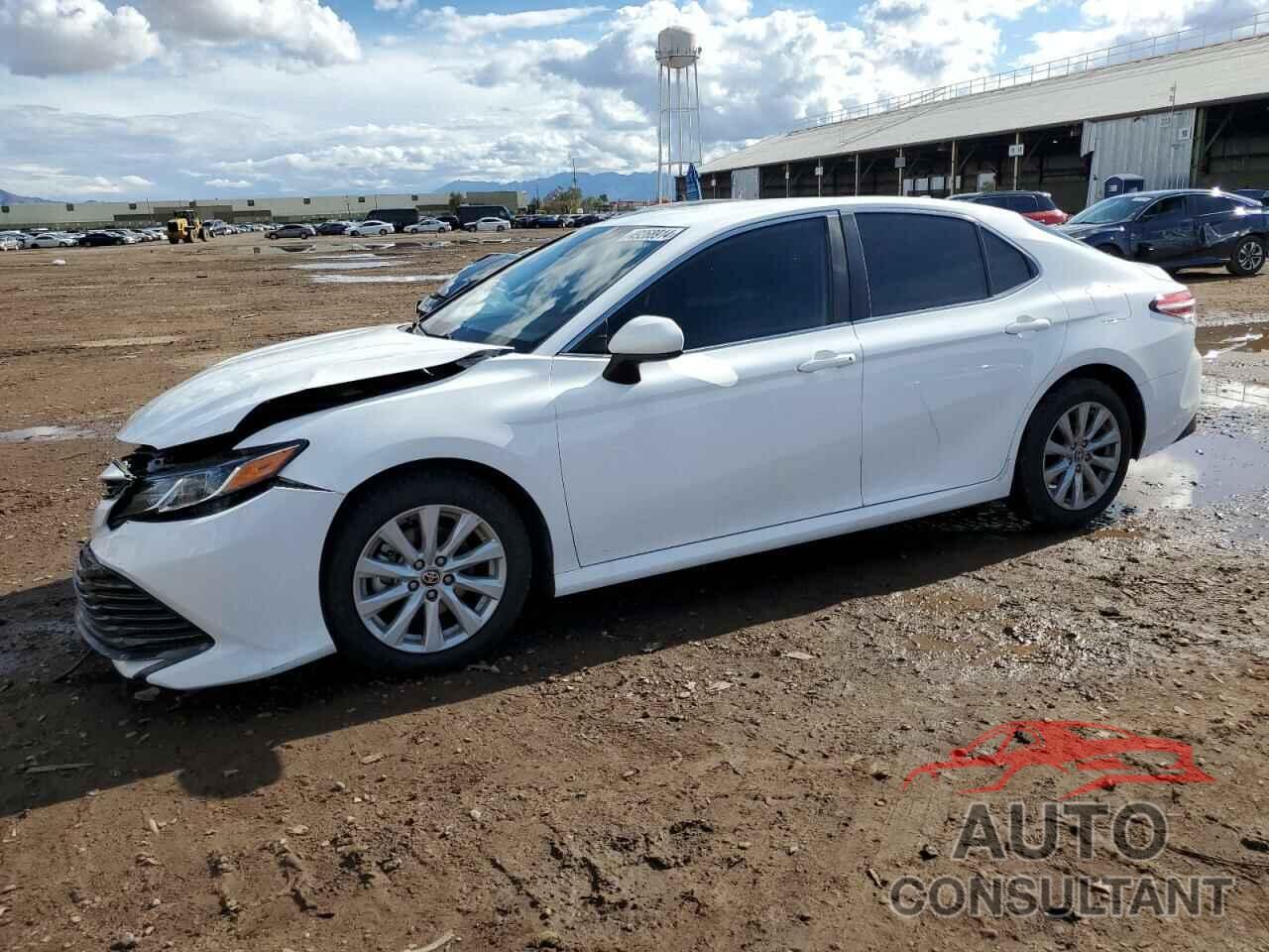 TOYOTA CAMRY 2020 - 4T1C11AK0LU503861