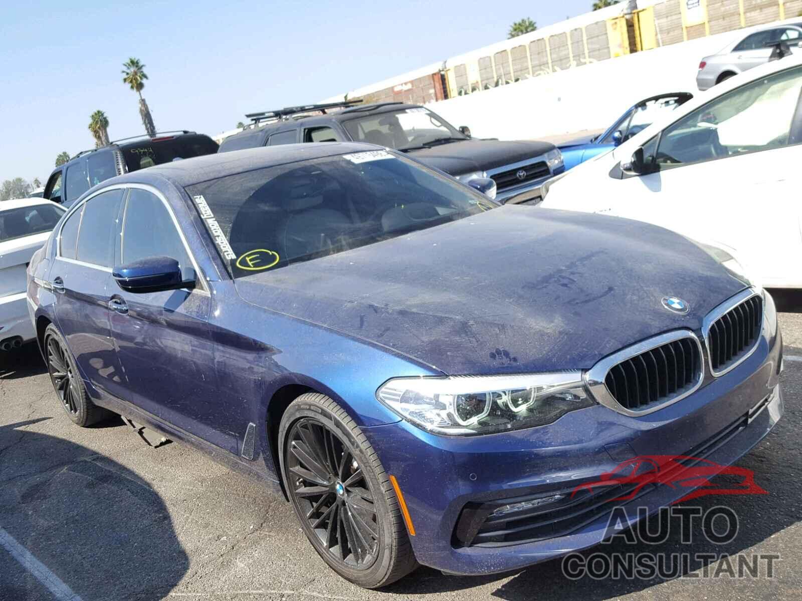 BMW 5 SERIES 2018 - WBAJA5C52JG898841