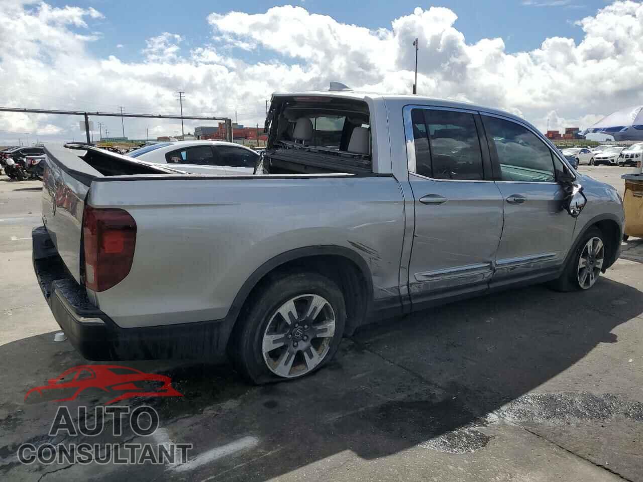 HONDA RIDGELINE 2017 - 5FPYK2F68HB006475