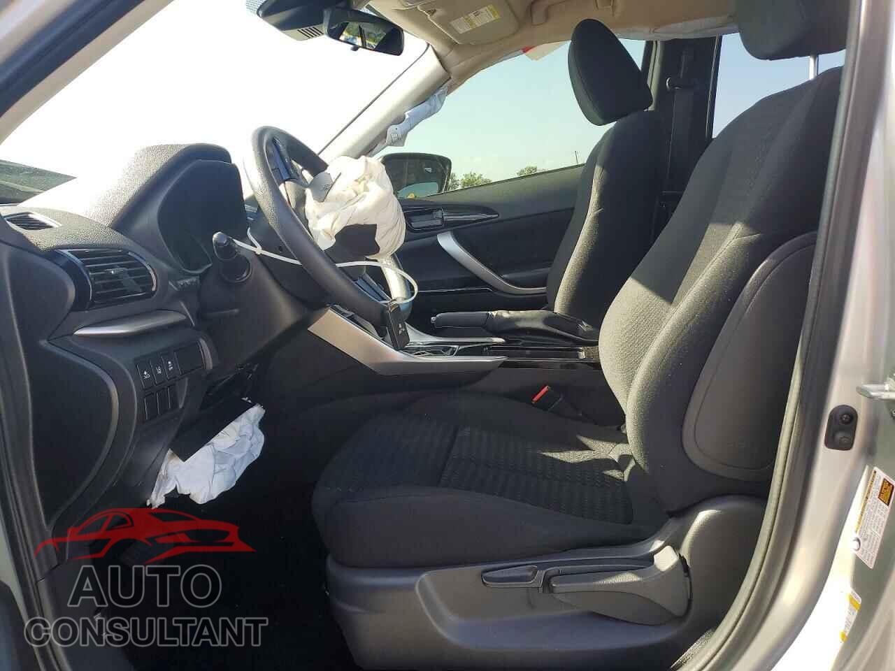 MITSUBISHI ECLIPSE 2024 - JA4ATVAA1RZ034323