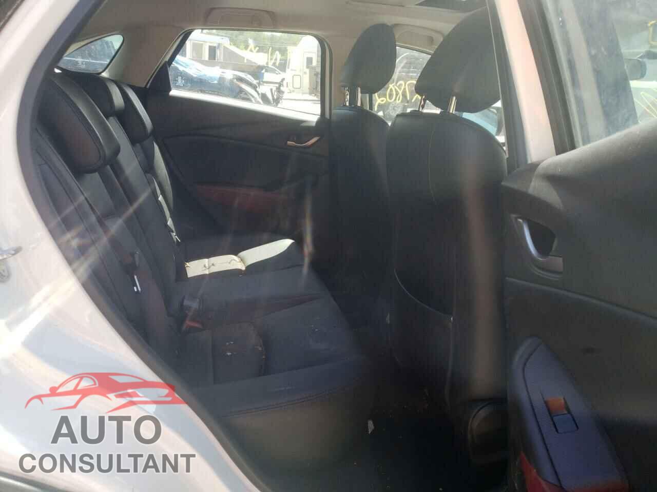 MAZDA CX-3 2016 - JM1DKBC76G0113557