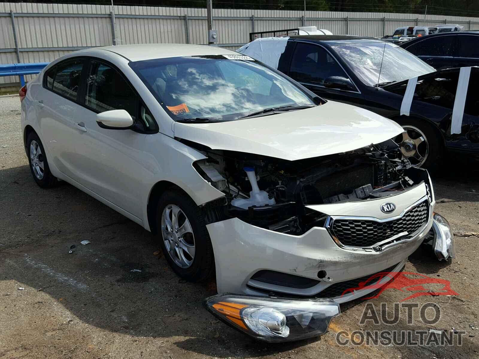KIA FORTE 2015 - KNAFK4A63F5255894