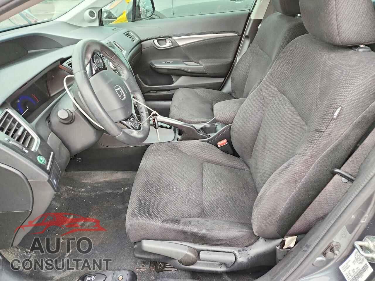 HONDA CIVIC 2013 - 2HGFB2F50DH101397