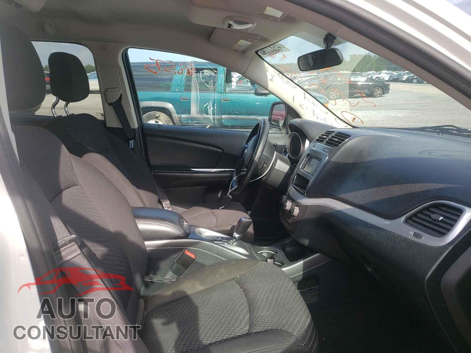 DODGE JOURNEY 2017 - 3C4PDCBGXHT532854