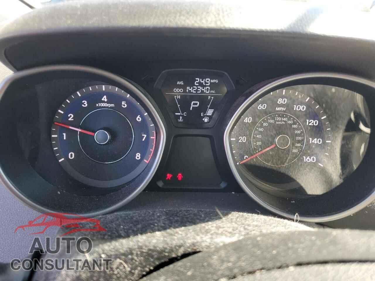 HYUNDAI ELANTRA 2012 - 5NPDH4AE2CH123365