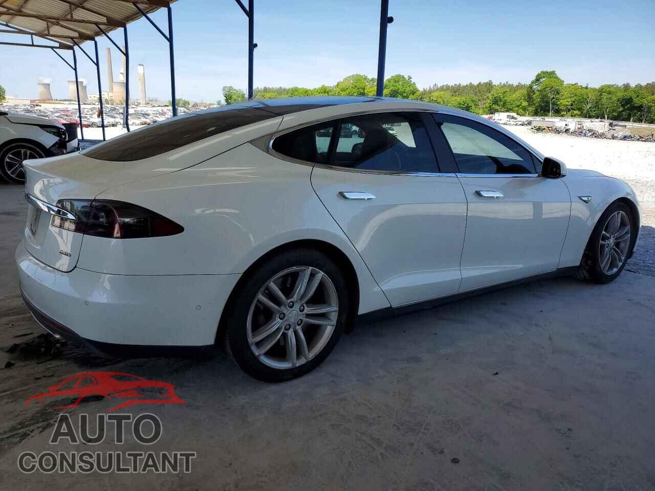 TESLA MODEL S 2015 - 5YJSA1E23FF116633