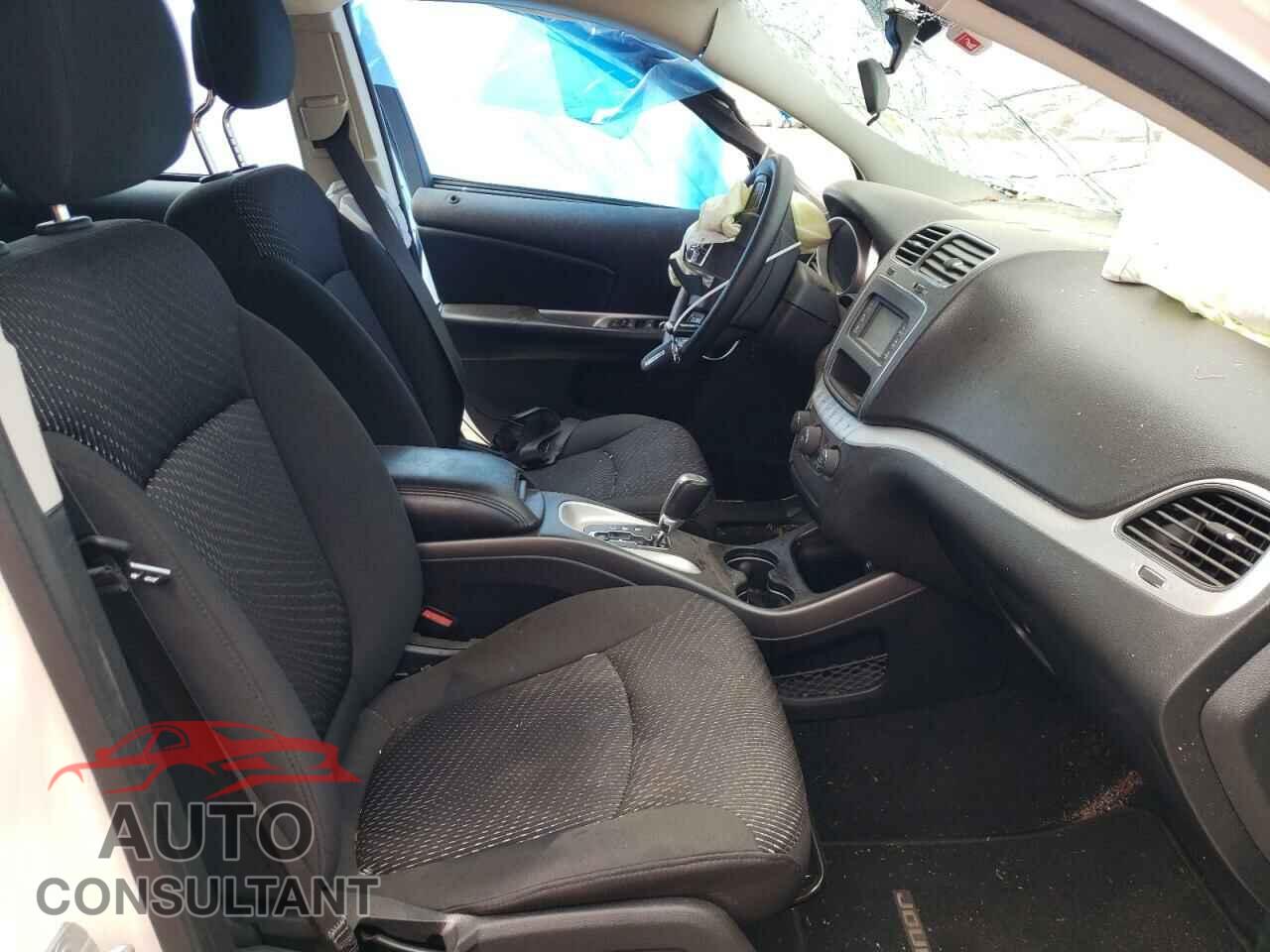 DODGE JOURNEY 2016 - 3C4PDCBB3GT104840
