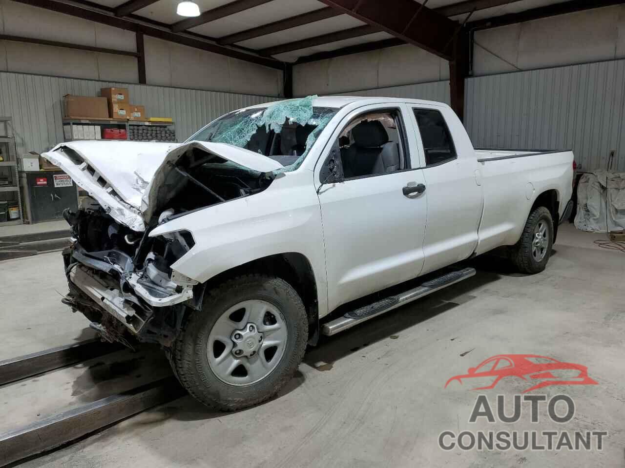 TOYOTA TUNDRA 2014 - 5TFCY5F11EX017505