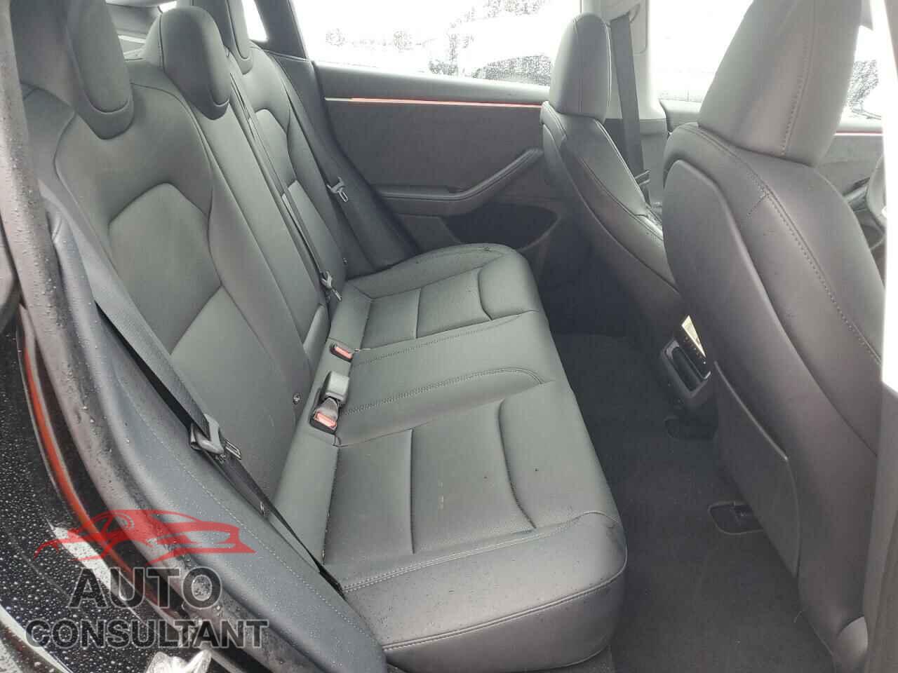 TESLA MODEL 3 2024 - 5YJ3E1EB6RF757210