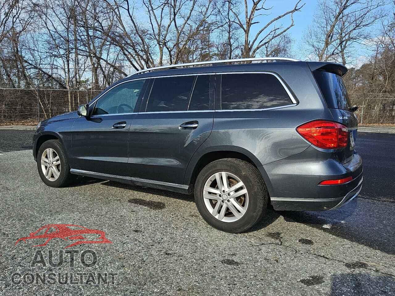 MERCEDES-BENZ GL-CLASS 2015 - 4JGDF6EE7FA463727