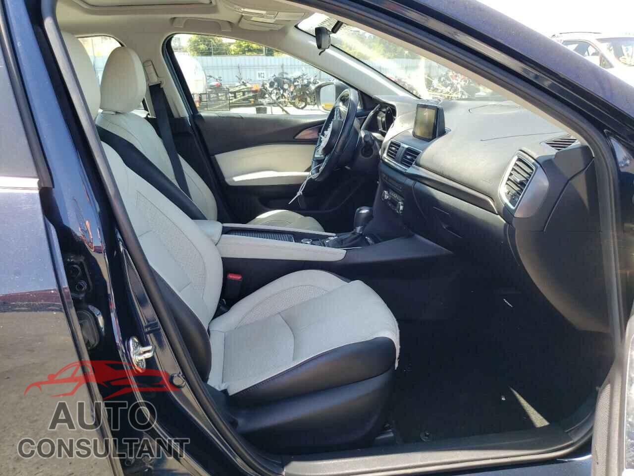 MAZDA 3 2017 - 3MZBN1M32HM133093