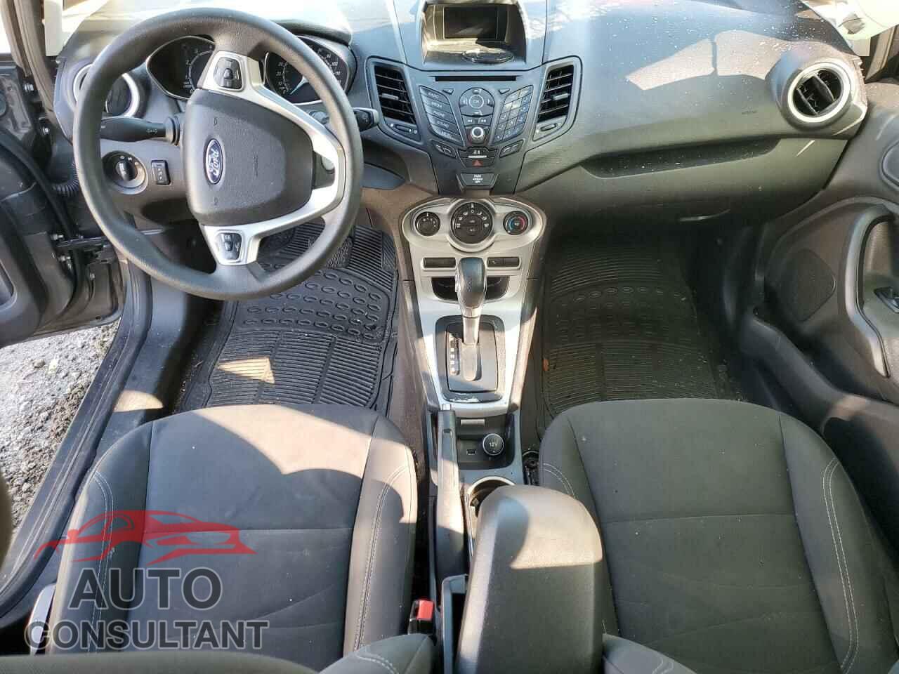FORD FIESTA 2018 - 3FADP4EJ1JM106984