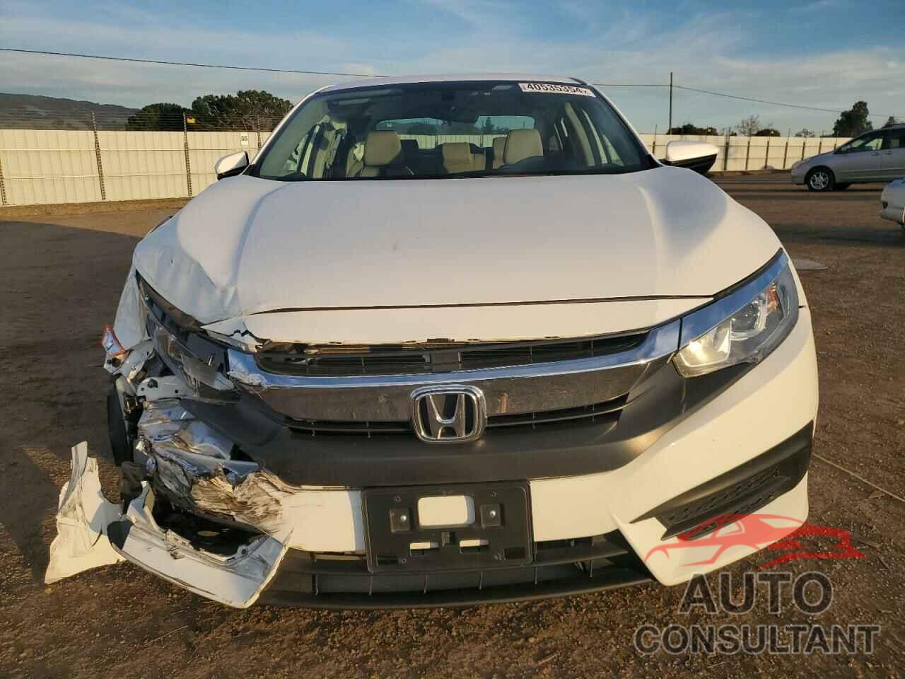 HONDA CIVIC 2018 - 2HGFC2F58JH553056