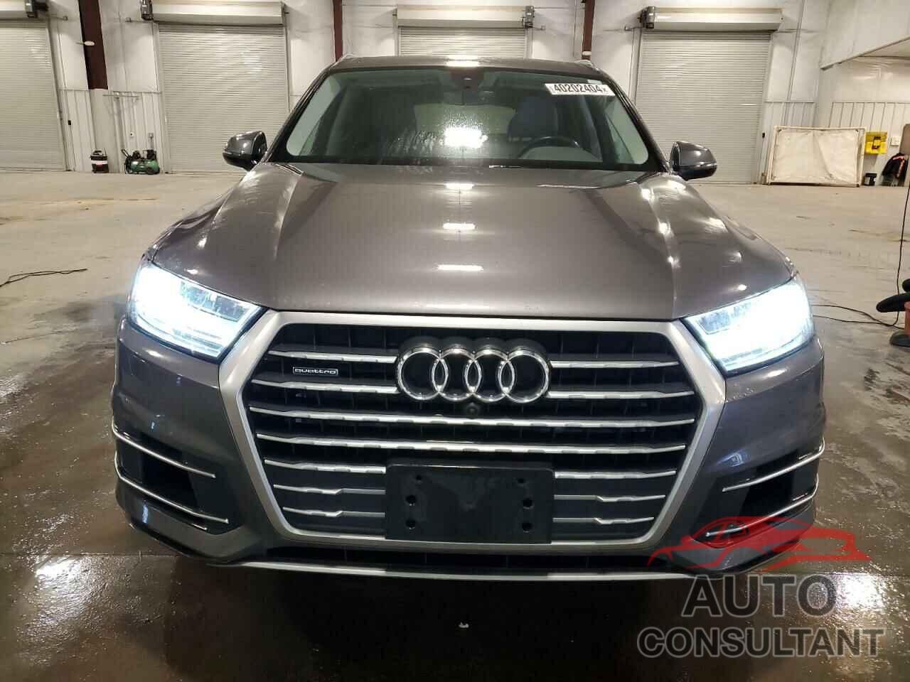 AUDI Q7 2019 - WA1AAAF71KD049516