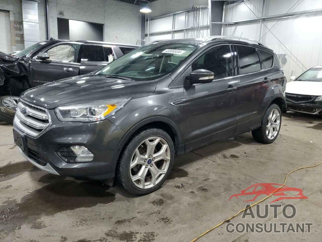FORD ESCAPE 2018 - 1FMCU9J93JUB56767