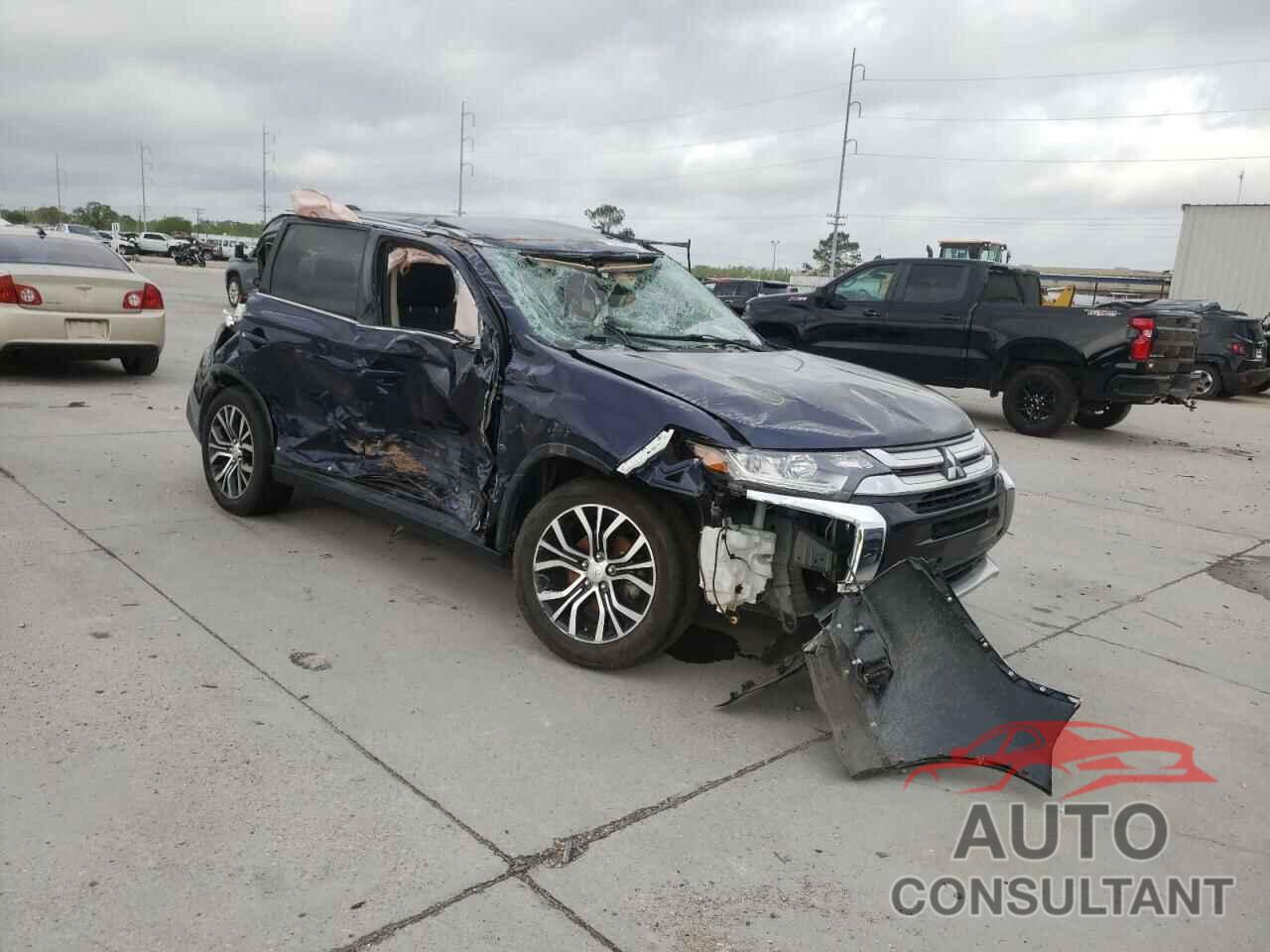 MITSUBISHI OUTLANDER 2018 - JA4AD3A35JZ003762