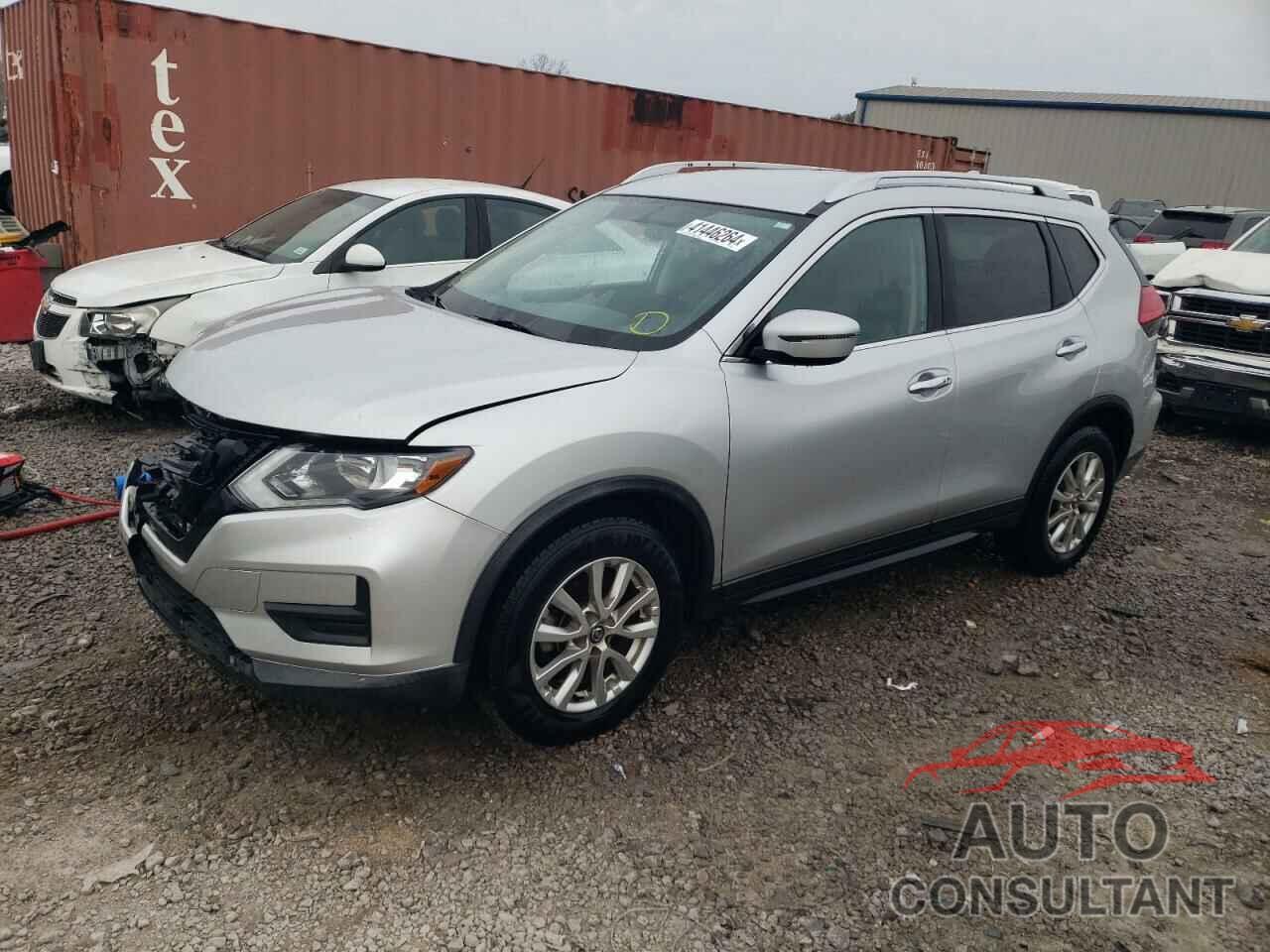 NISSAN ROGUE 2017 - KNMAT2MT8HP531526