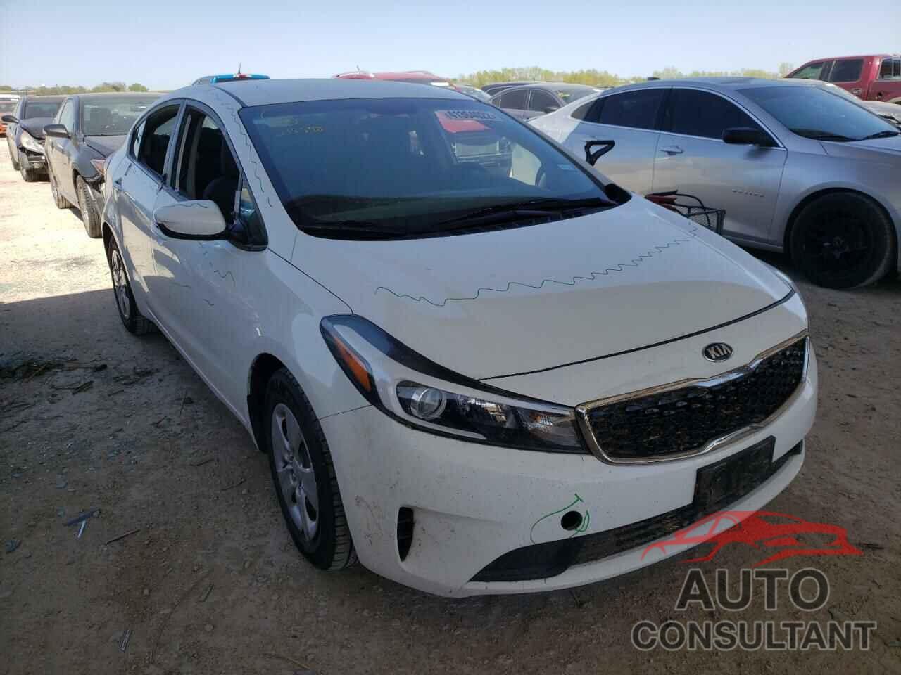 KIA FORTE 2018 - 3KPFK4A70JE218598