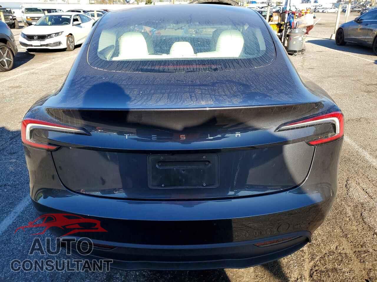 TESLA MODEL 3 2024 - 5YJ3E1EA5RF718146