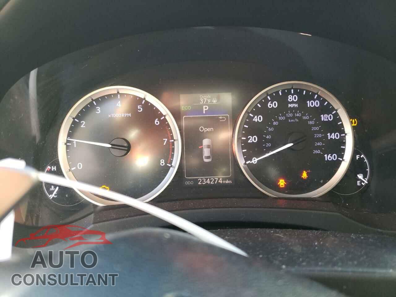 LEXUS IS 2015 - JTHBF1D21F5068648