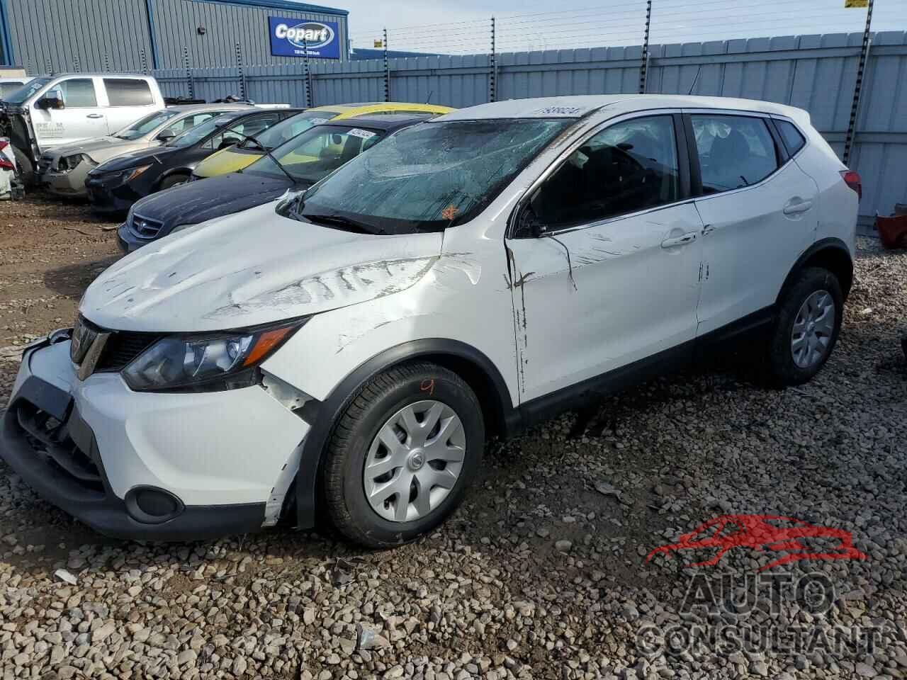 NISSAN ROGUE 2018 - JN1BJ1CR1JW256414