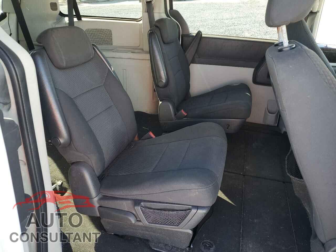 DODGE CARAVAN 2010 - 2D4RN5D17AR209741