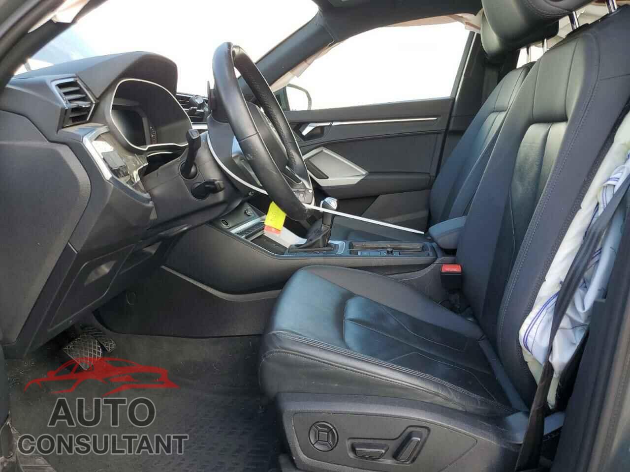 AUDI Q3 2021 - WA1DECF31M1149663