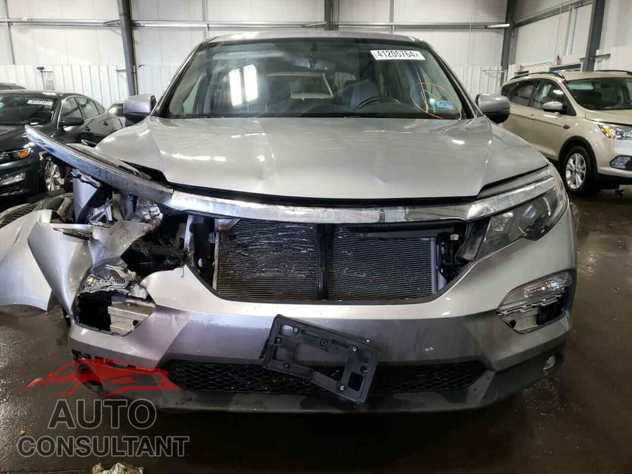 HONDA PILOT 2017 - 5FNYF6H58HB051814