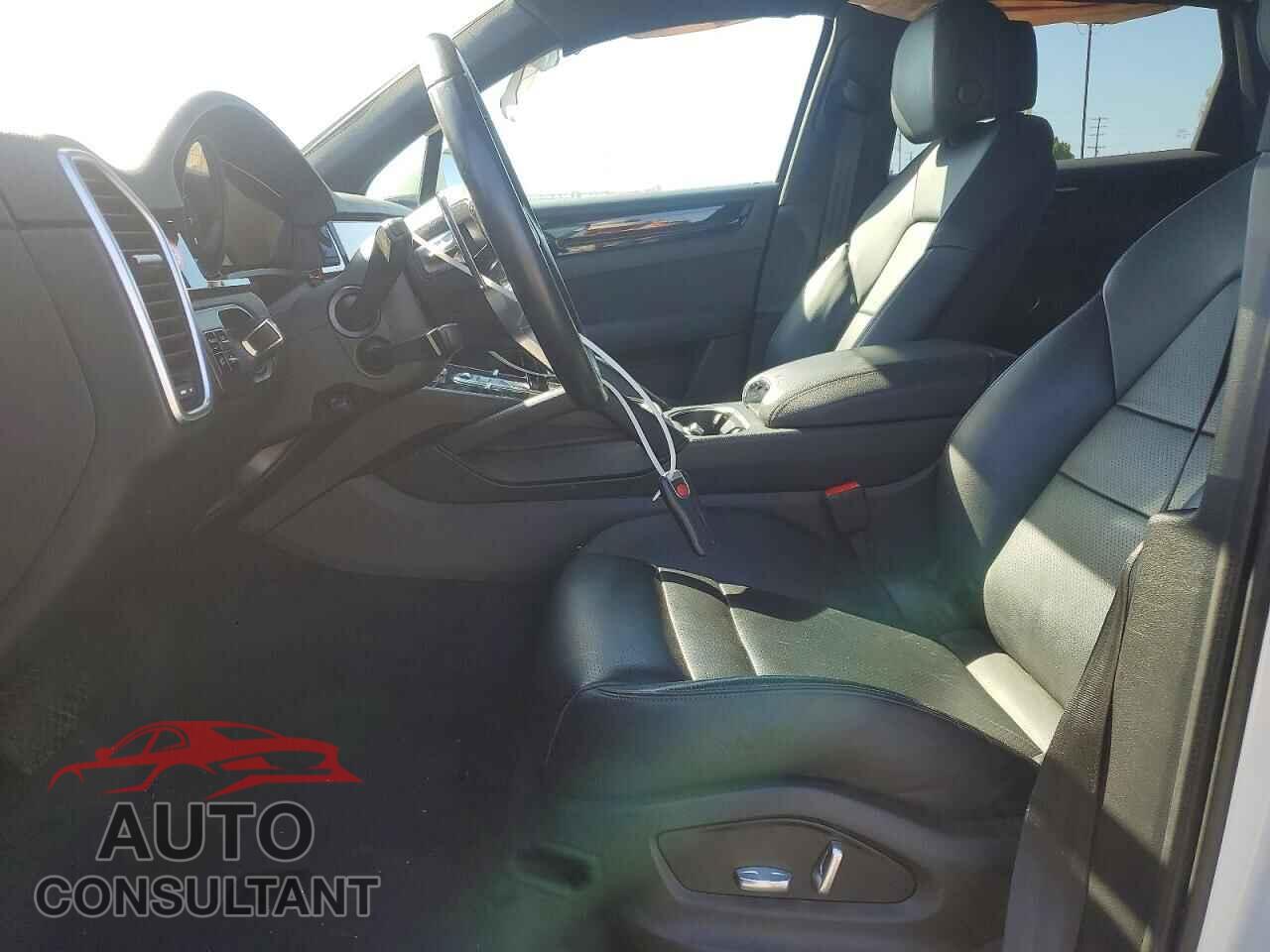 PORSCHE CAYENNE 2021 - WP1AA2AY8MDA01105